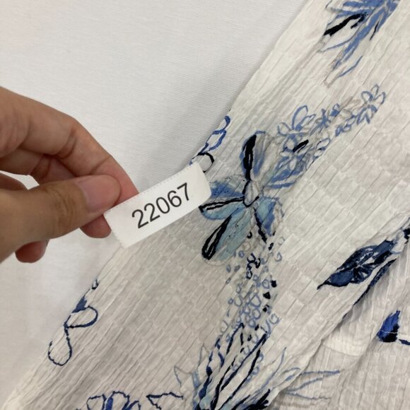 Habitat Large Blue White Floral Cotton Textured Long Sleeve Button Down Relaxed - Picture 11 of 11